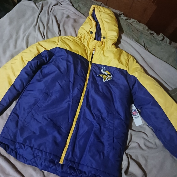 Vikings NFL Team Apparel Purple Yellow Zip Lightweight Starter Jacket - Picture 8 of 8